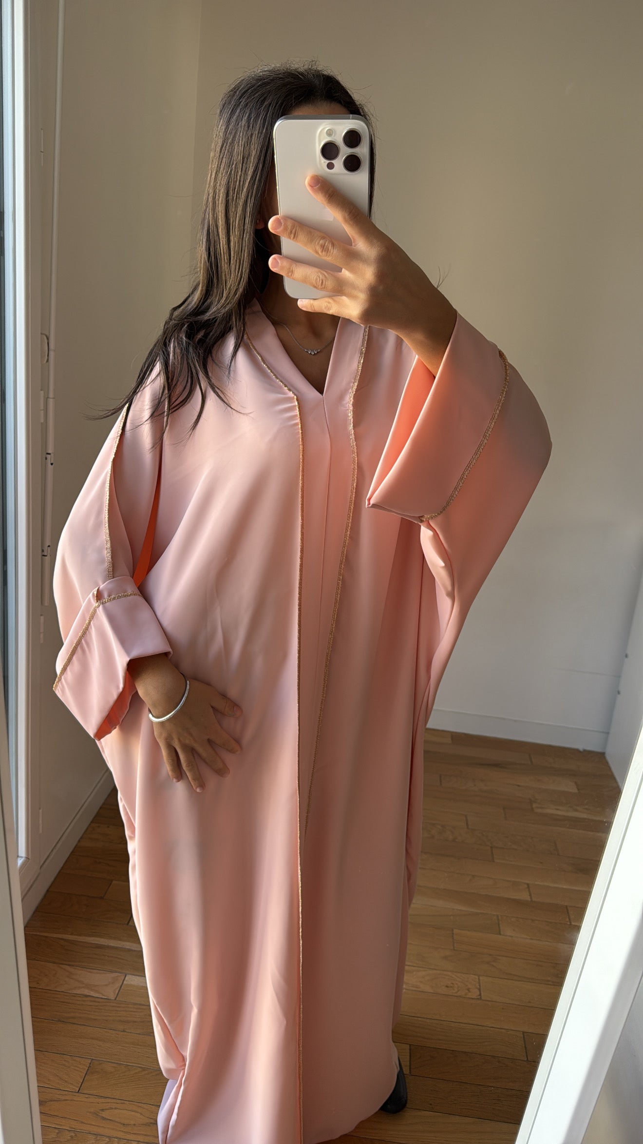 Abaya saumon