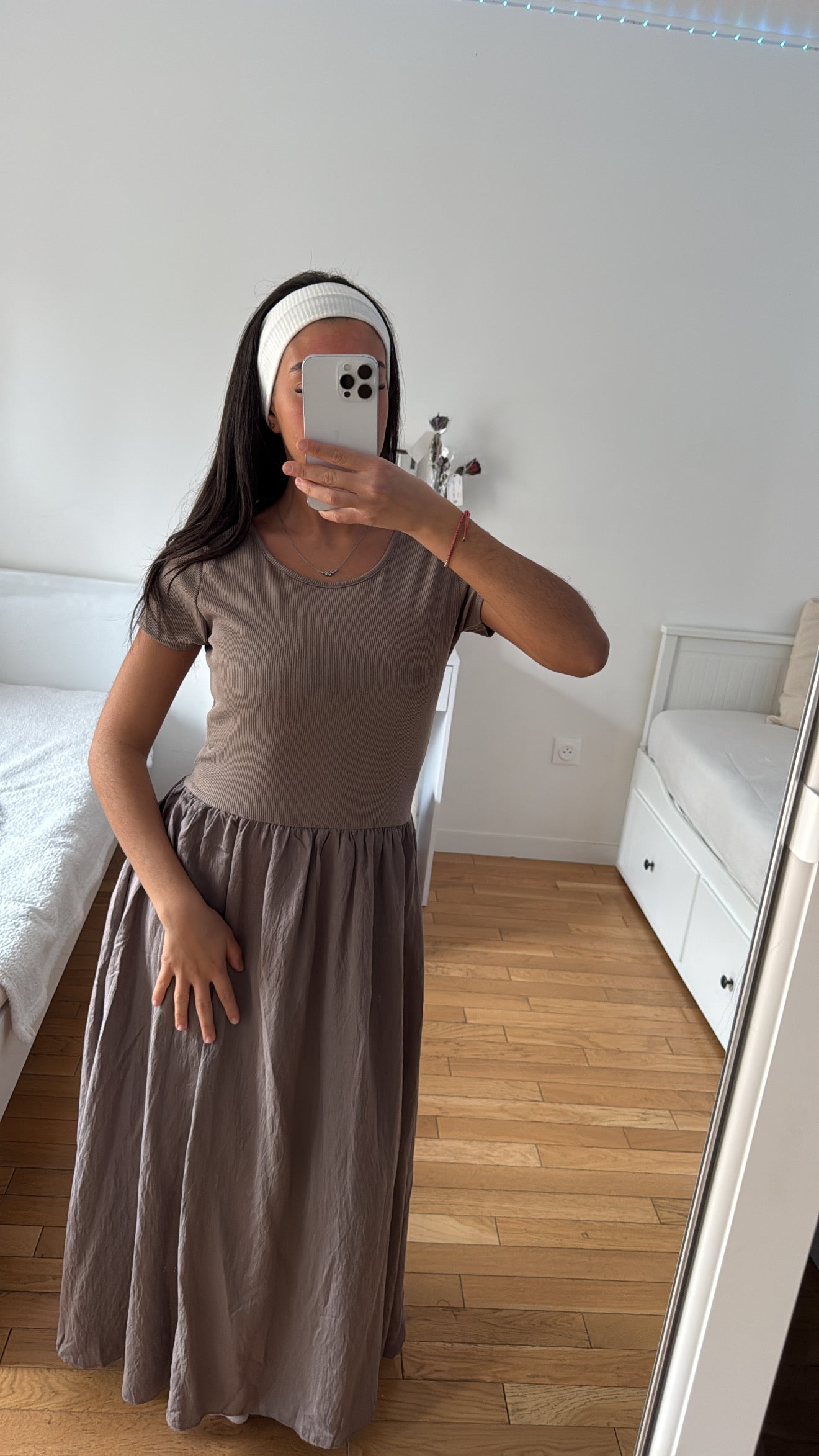 Robe taupe