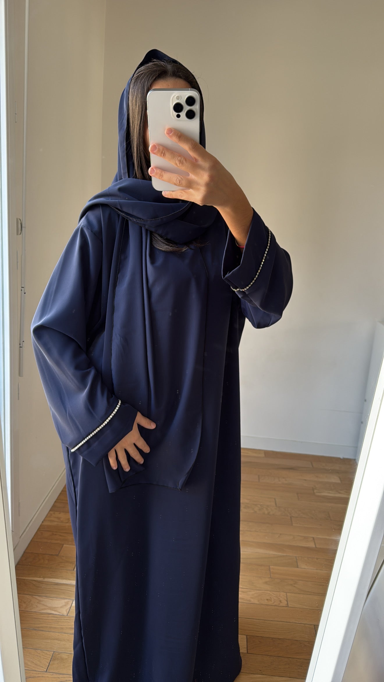 Abaya voile intégré bleu marine