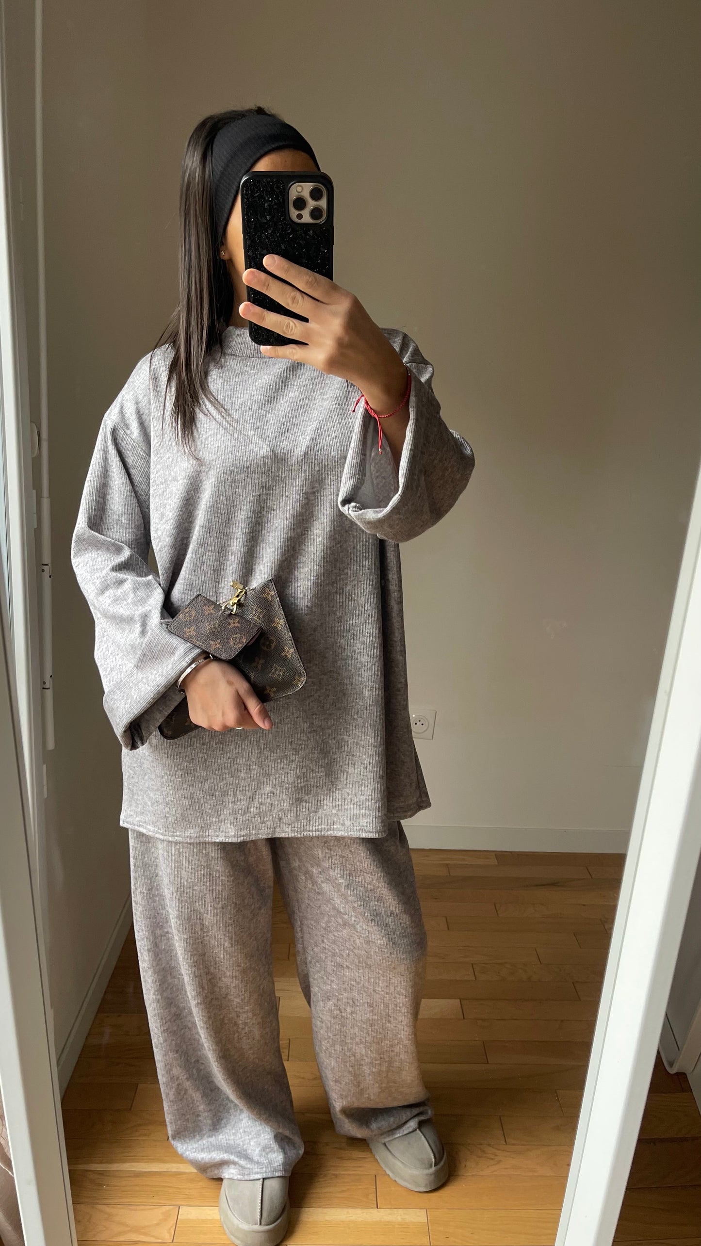 Ensemble dounia gris