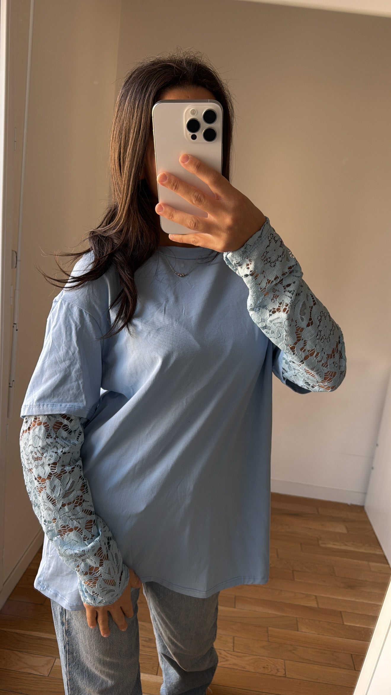 Pull bleu