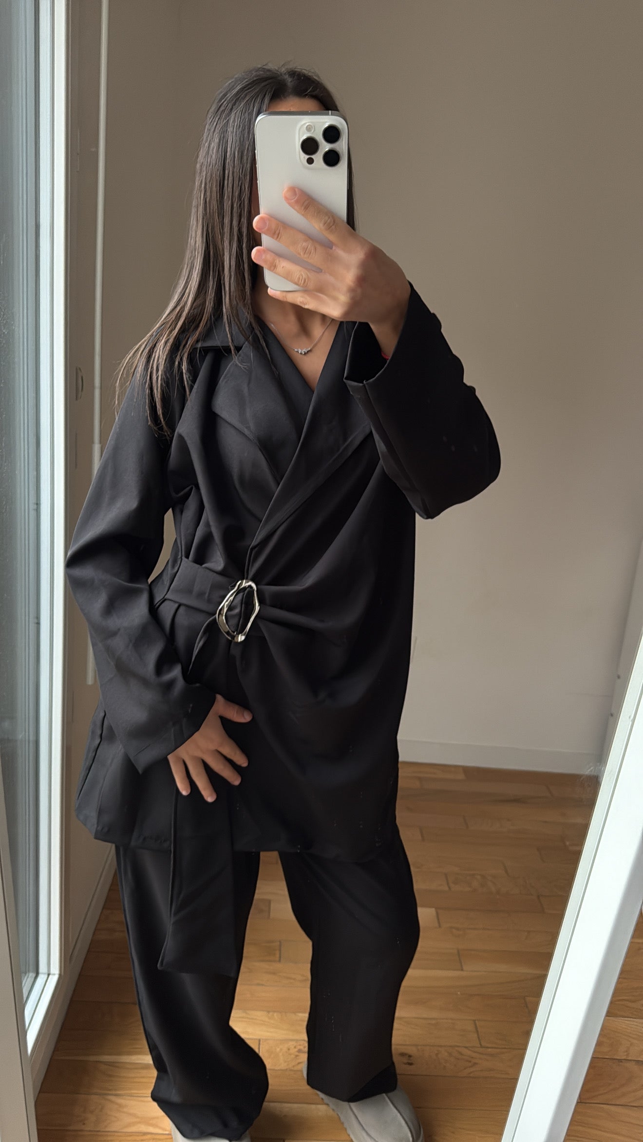 Ensemble noir
