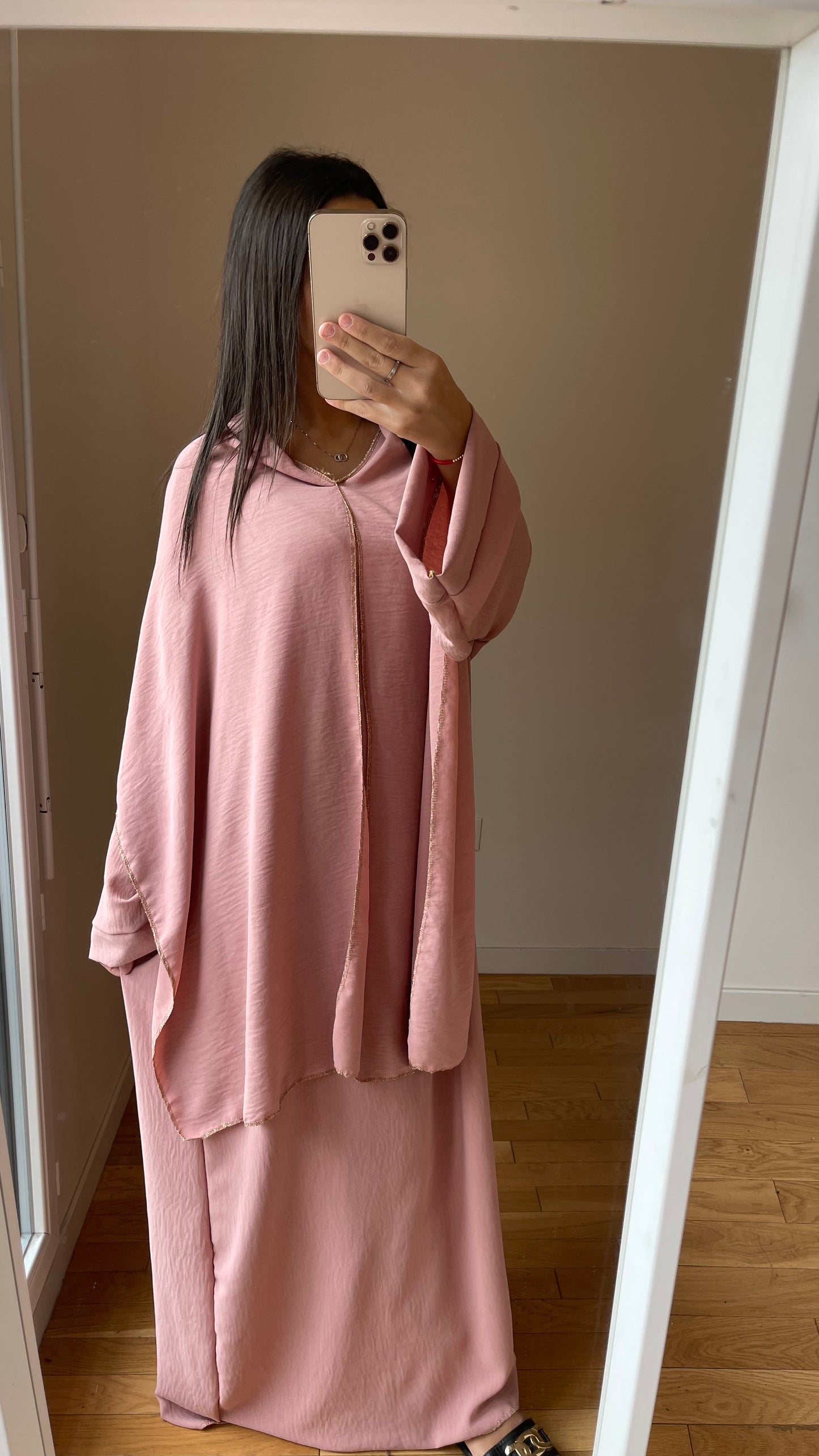 Abaya hijab integré rose