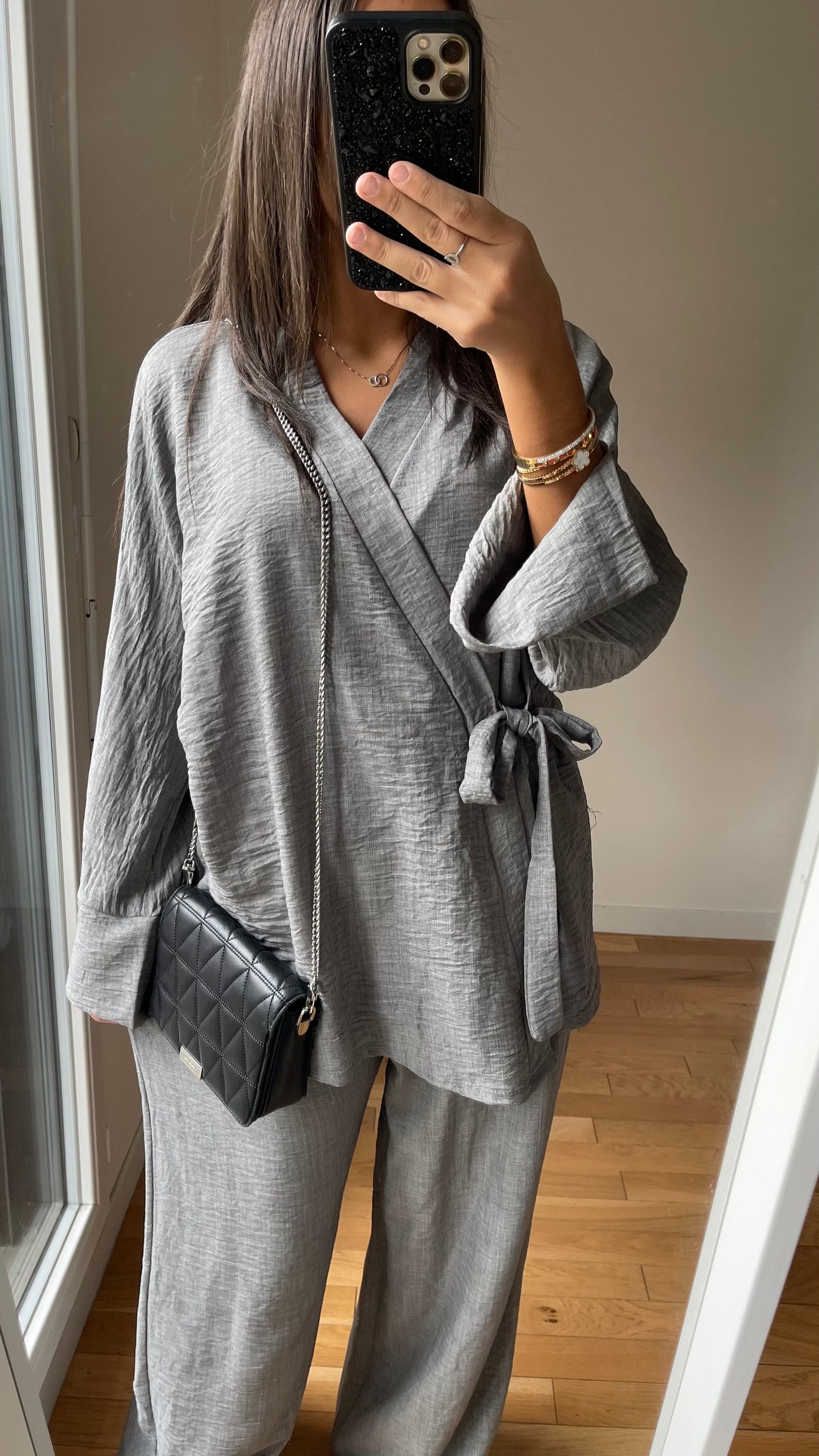 Ensemble faya gris