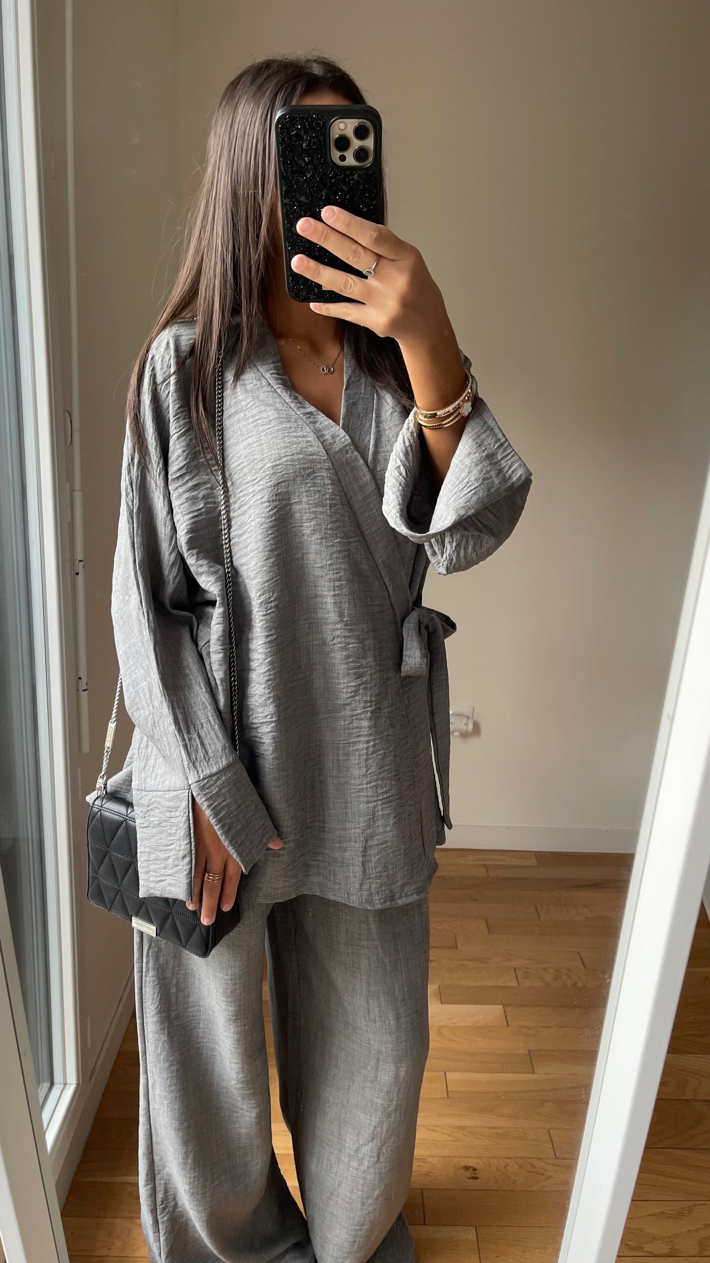 Ensemble faya gris