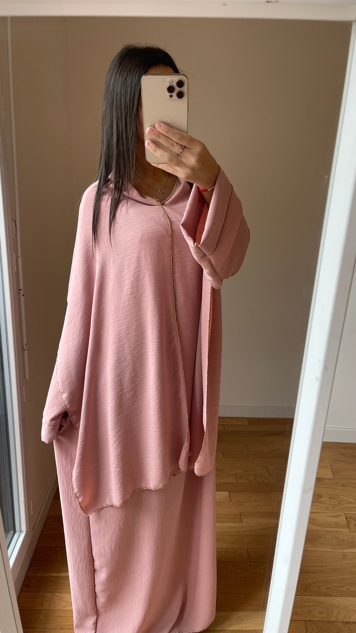 Abaya hijab integré rose