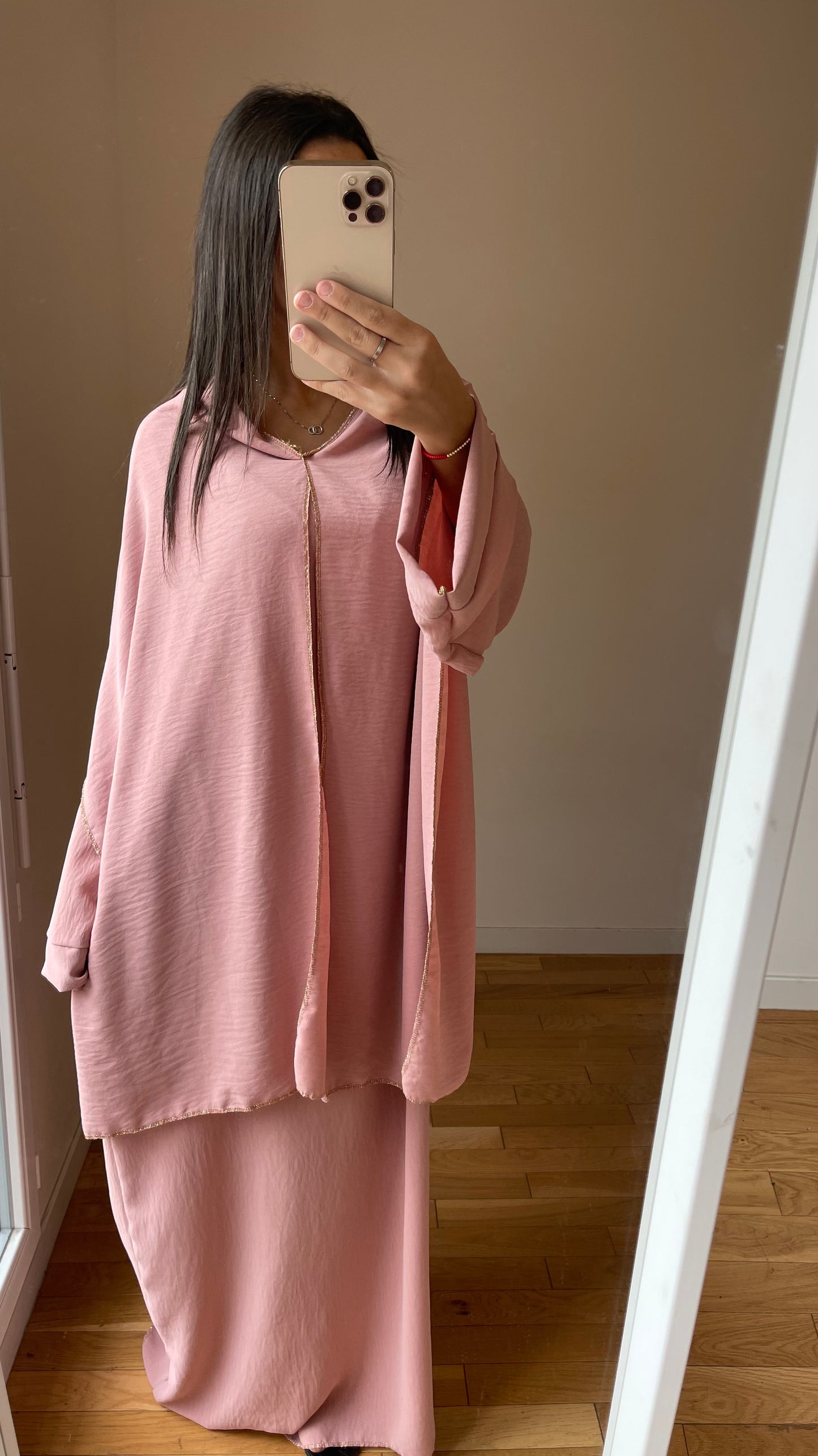 Abaya hijab integré rose