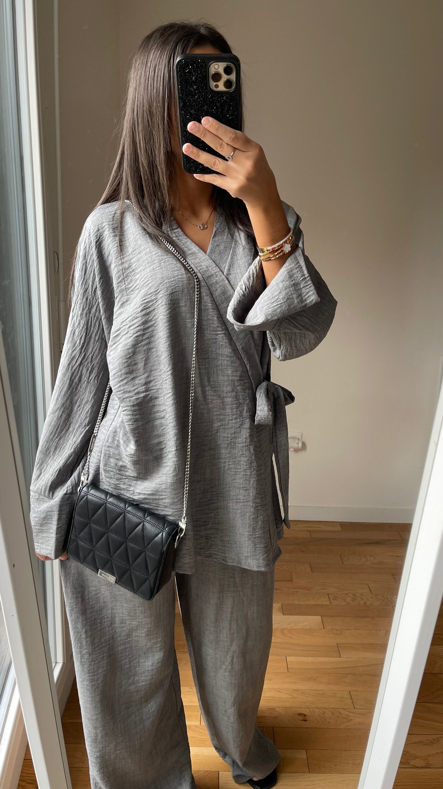 Ensemble faya gris