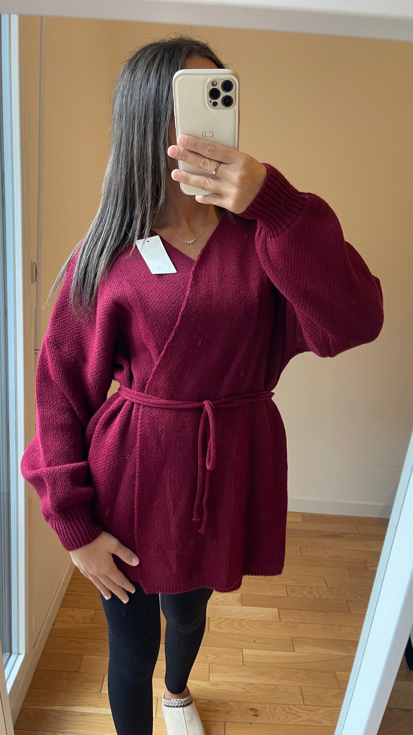 Pull cache coeur bordeaux