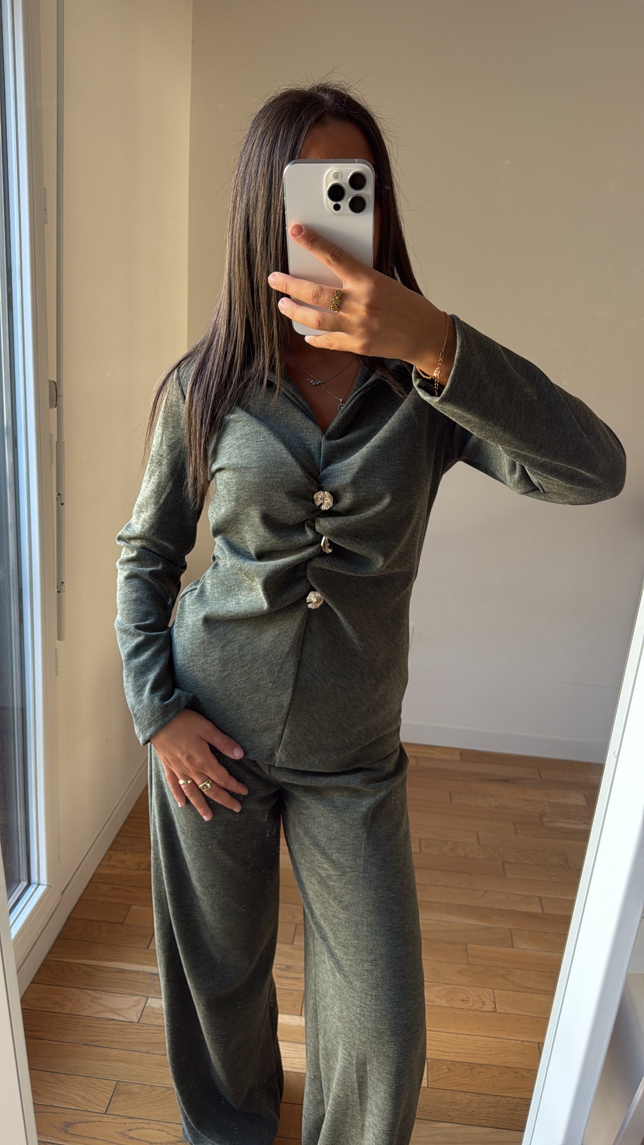 Ensemble Eva kaki