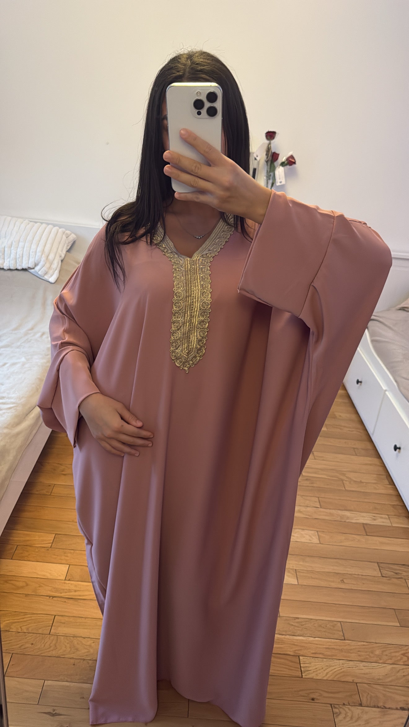 Abaya rose