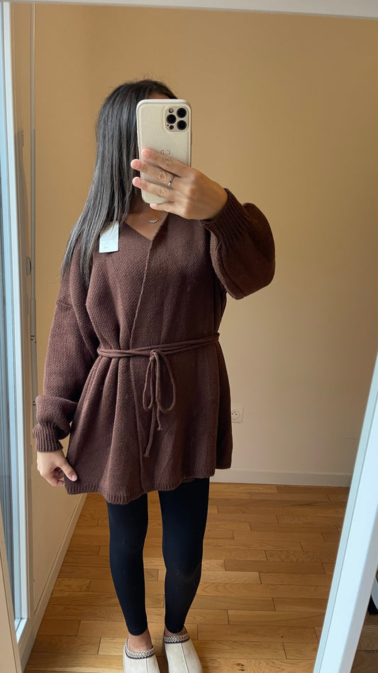 Pull cache coeur marron