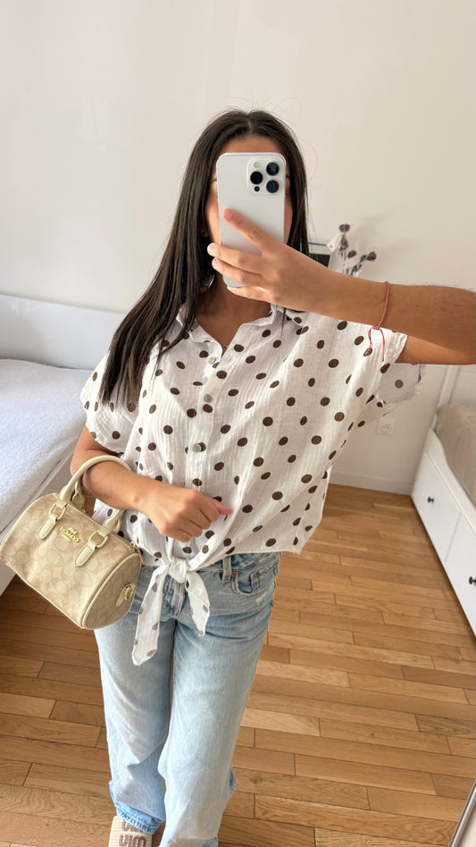 Chemise à pois blanche