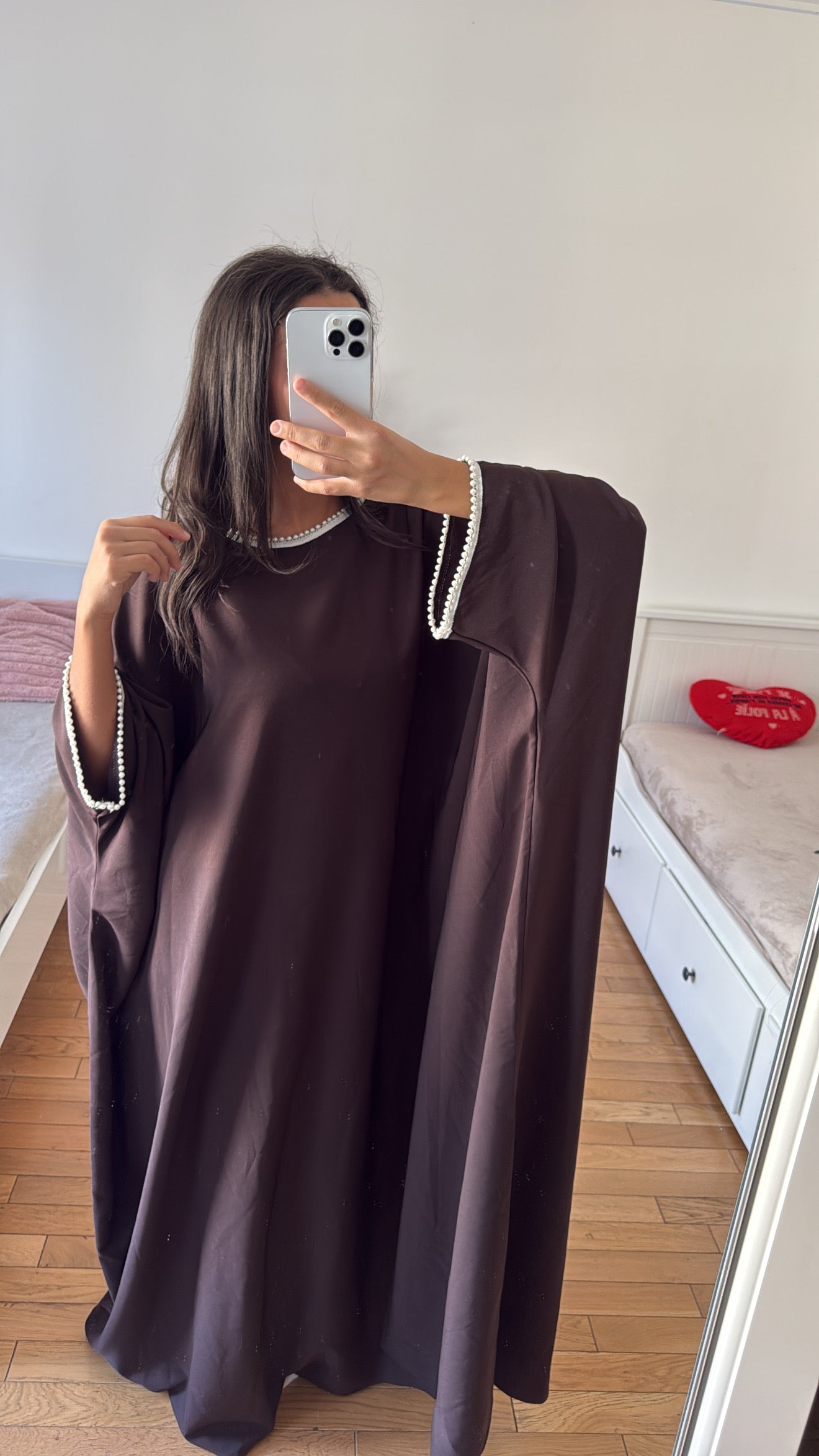 Abaya Neyla Marron