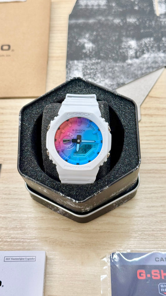 G shock blanche multicolore