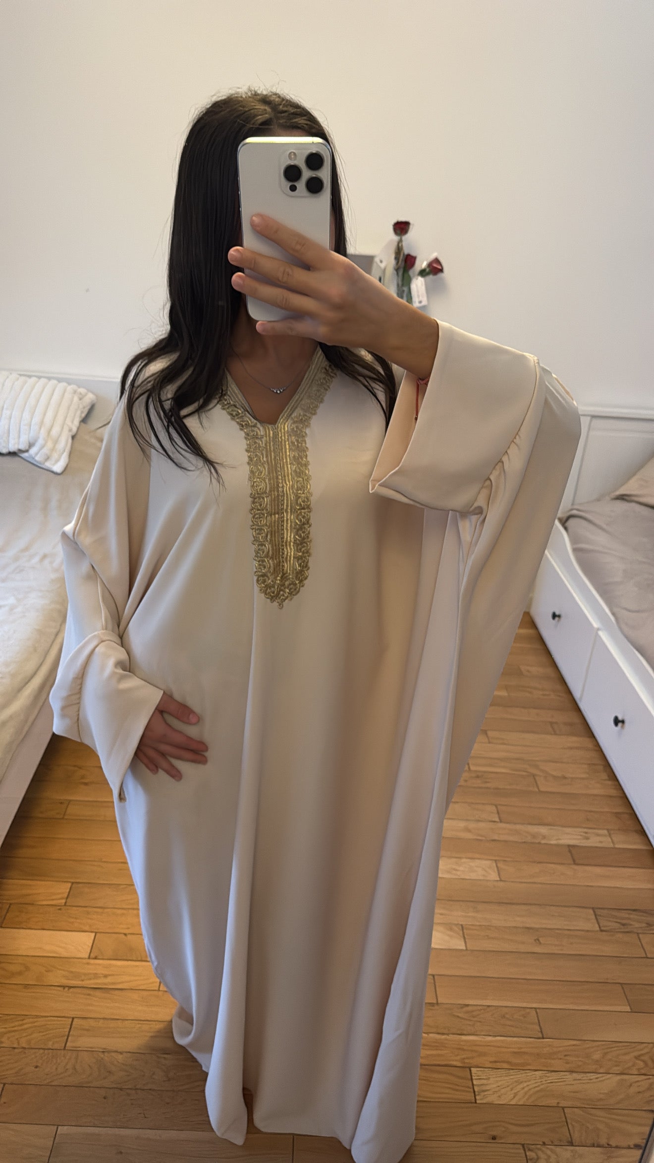 Abaya beige