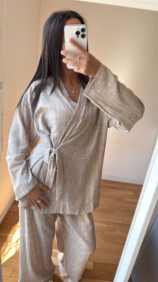 Ensemble cache cœur beige