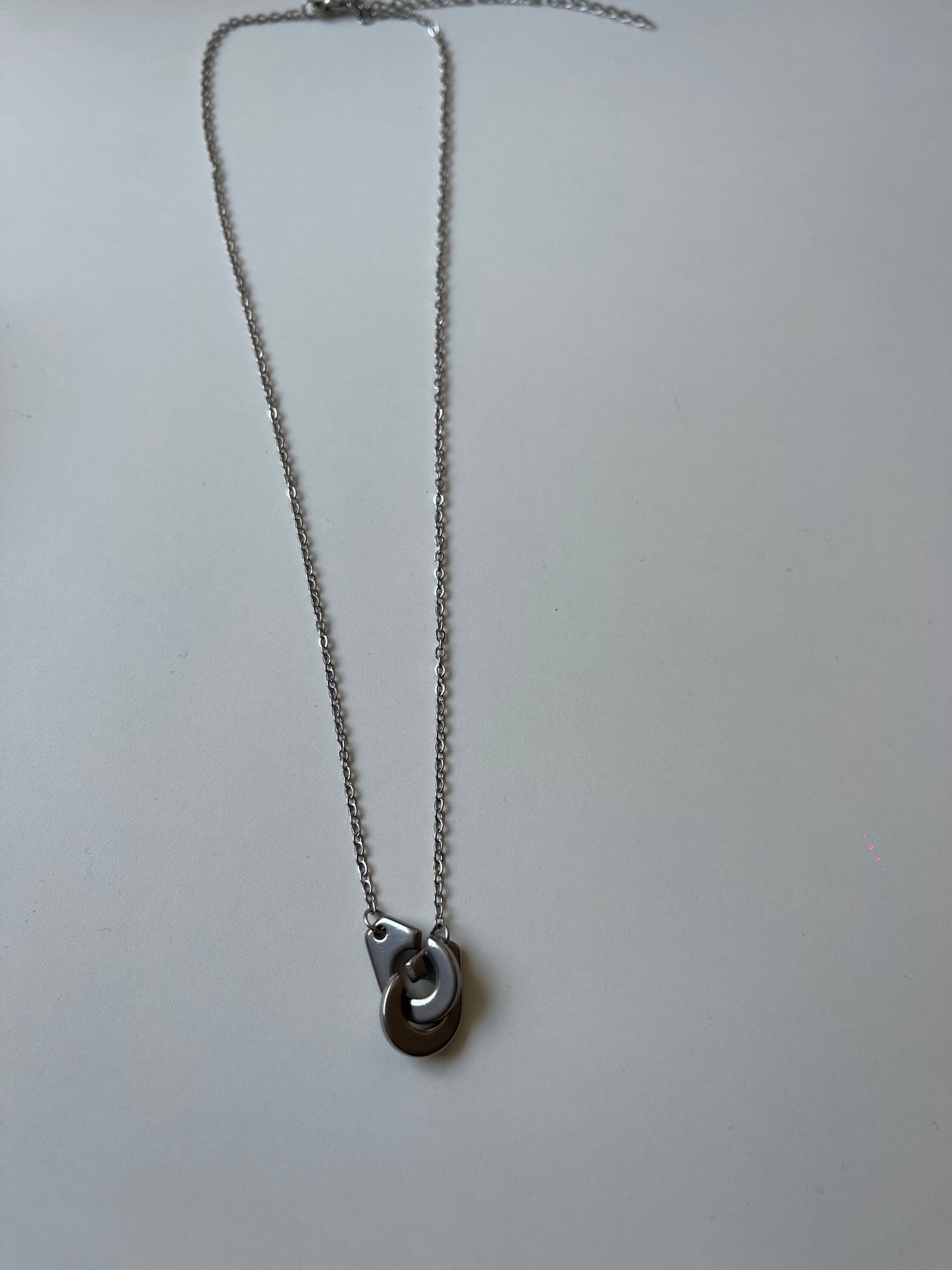 Collier menotte argenté