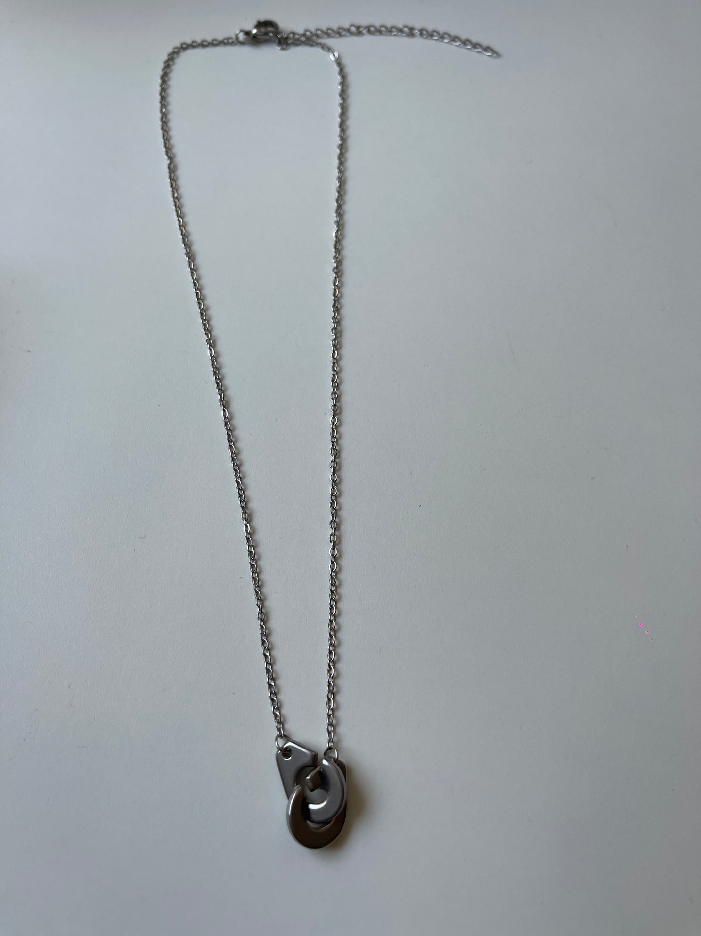 Collier menotte argenté