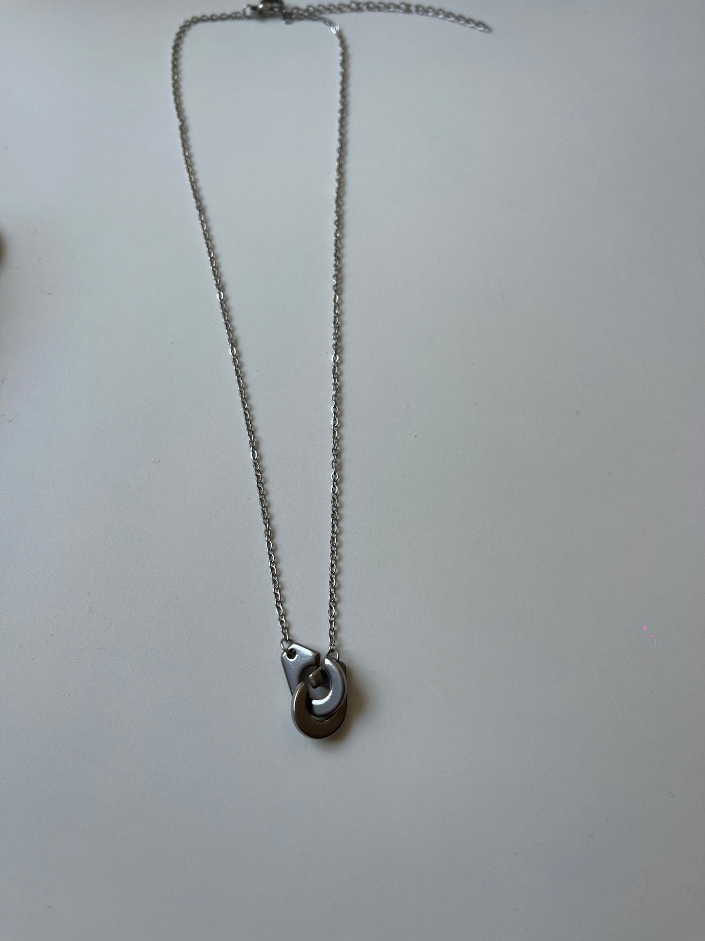 Collier menotte argenté