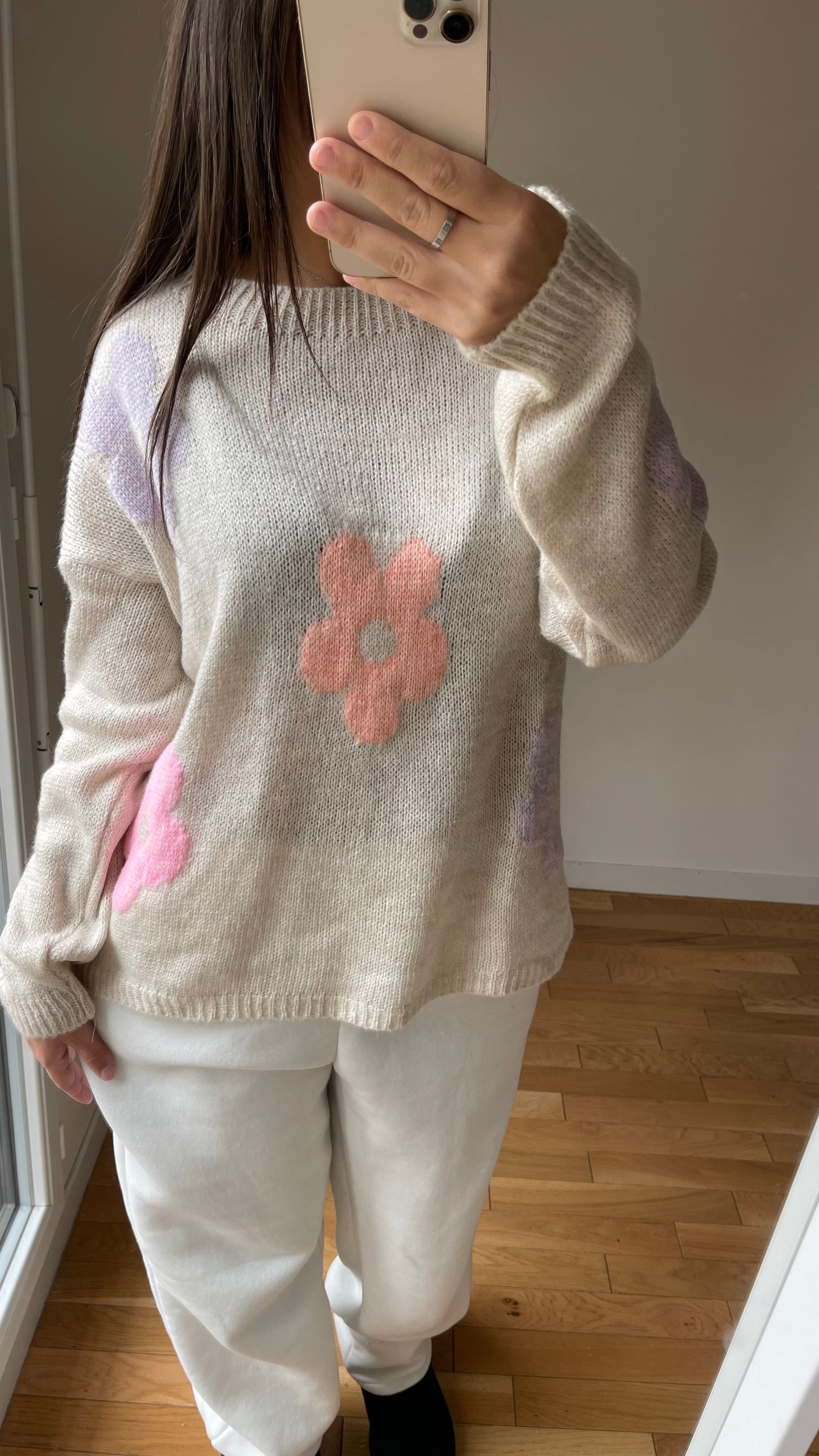 Pull fleur beige