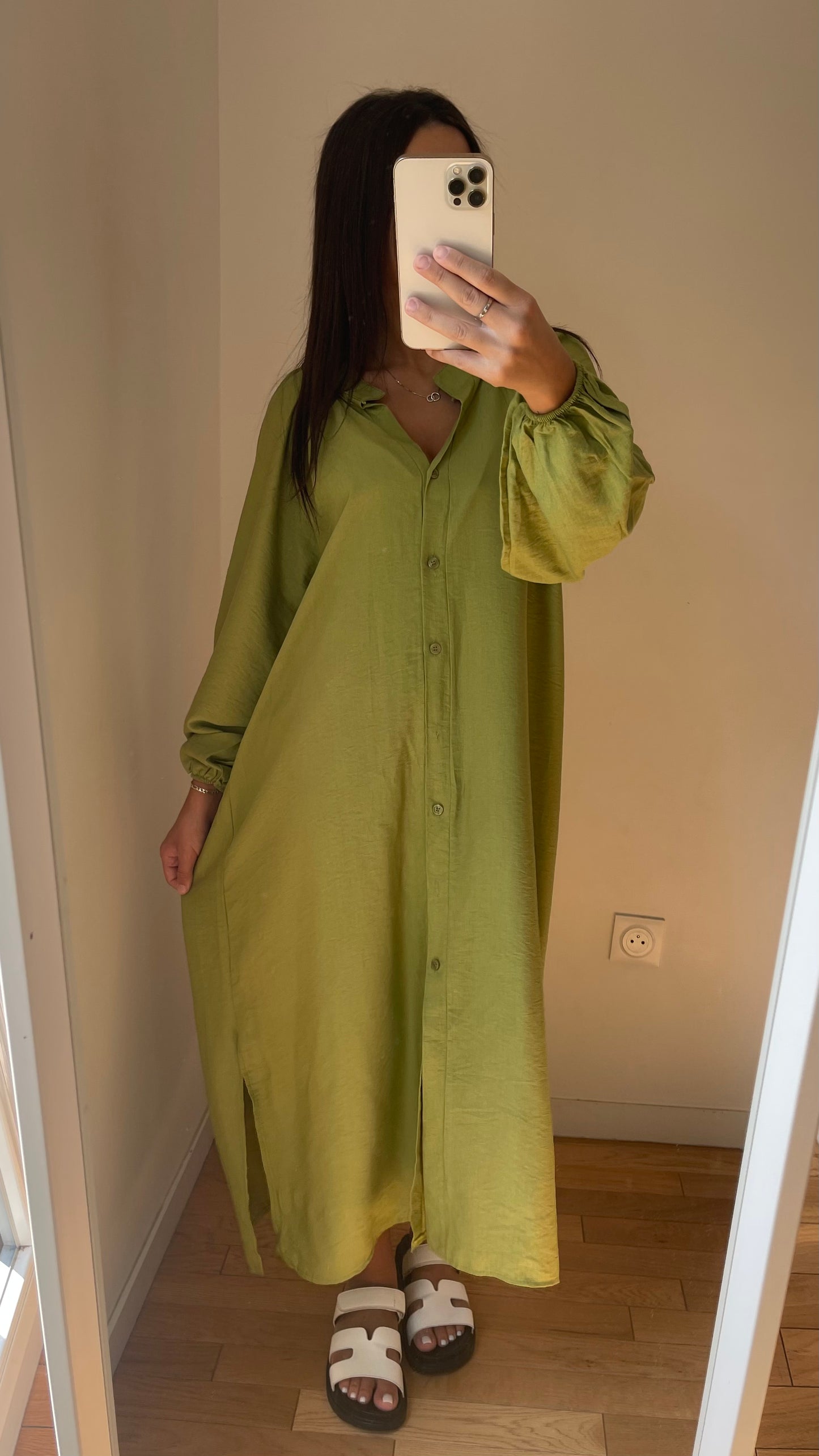 Chemise longue verte pistache